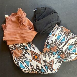 Flare geometric pants,brown H&M long sleeve, oldnavy black long sleeve top.